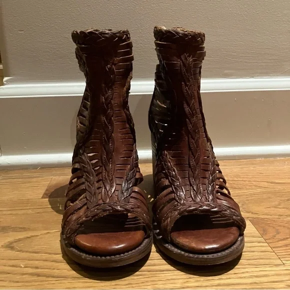 Freebird by Steven Bela Sandals, Cognac Lattice Weave Heeled Shoes (8) - Picture 5 of 10